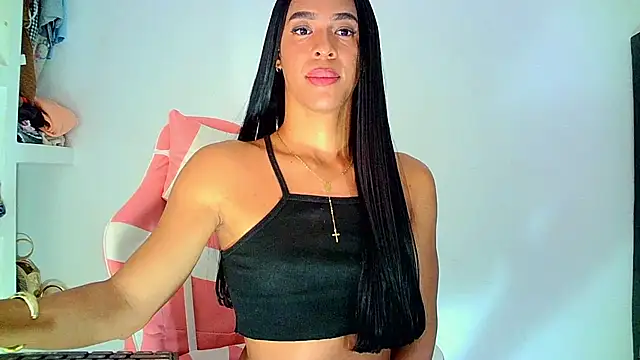 carmen14 live cam on StripChat
