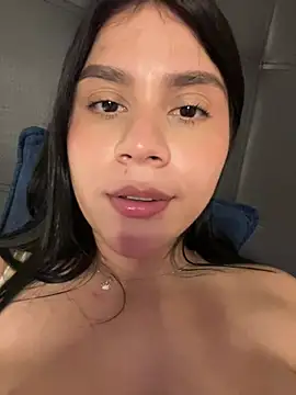 Sarita_Velez live cam on StripChat