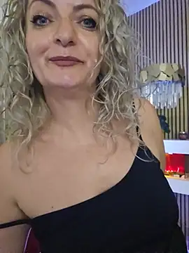 LadyTouch live cam preview