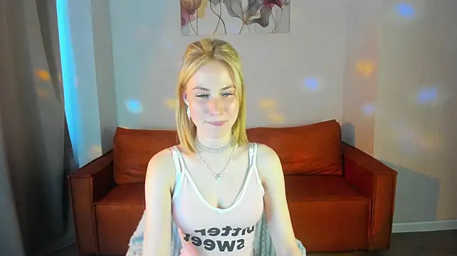 Miya_Reed0