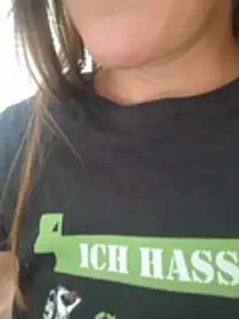 spritzmaus (F milf) - LT2VID/Two fingers fuck my pussy