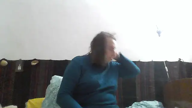 AnnaLive570 live cam preview