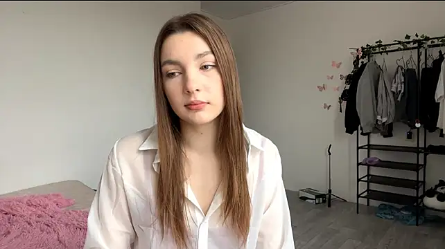 JuleCawood live cam on StripChat