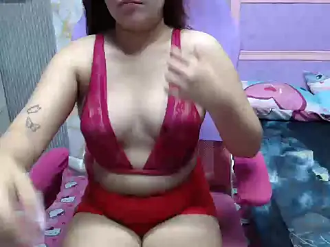 Hornyblaire18
