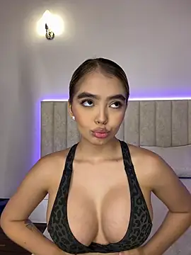 Mia_Roswell webcam