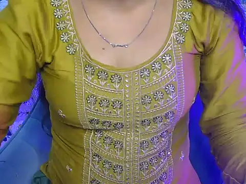 Hey-kashvi webcam stripchat model stream image