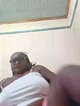 Ebonypearl2 live cam preview