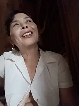 Kiki_sexyy webcam