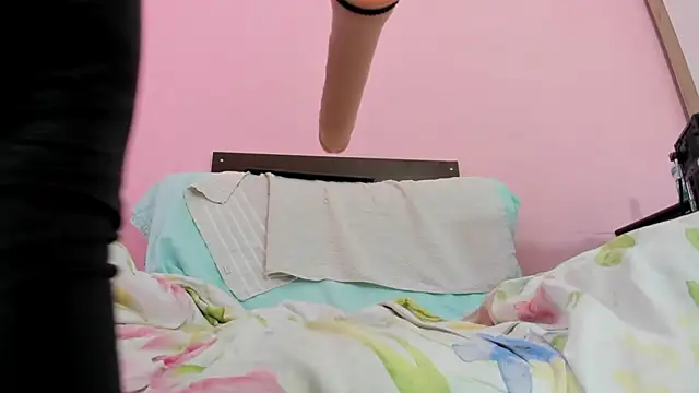 HotSweetAngel live cam preview