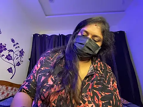 UR_Chocogirl live cam preview