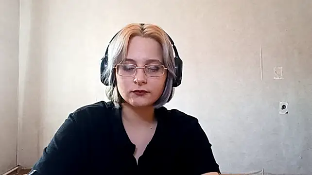 BreanneRadley webcam stripchat model stream image
