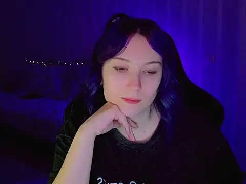 violet-siren-x