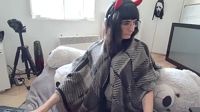 CeriseLapine webcam