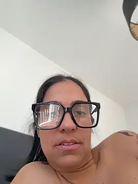LaPetiteKim webcam