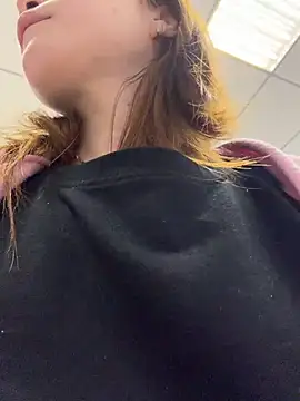 SlavicCandy webcam