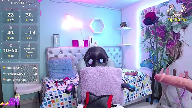 thalia_mills19