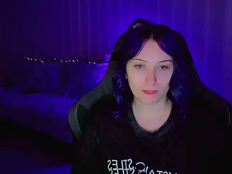 violet-siren-x