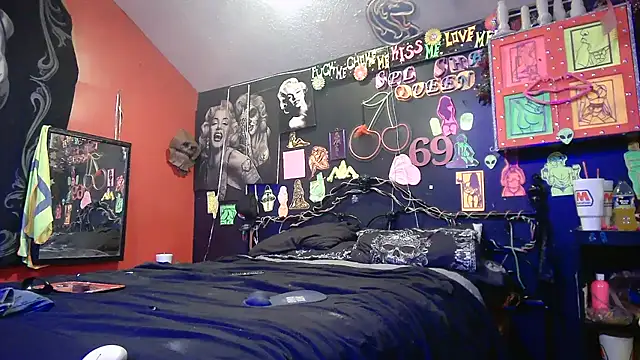 DaddyAndSplashQueen live sex cam