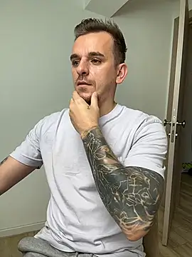 huge_cock22cm (Ask my age) - Let