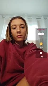 KarlaLuar_ webcam