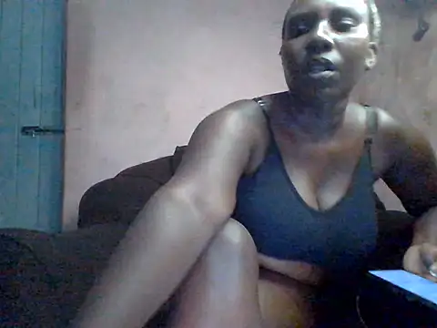 pearlmsen11 live cam on StripChat