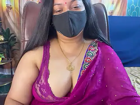 Curvy_Vincy4