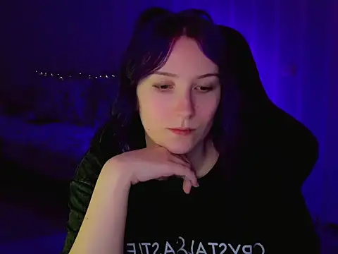 violet-siren-x