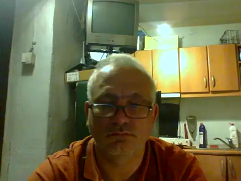 sexy_tom787817 live cam on StripChat