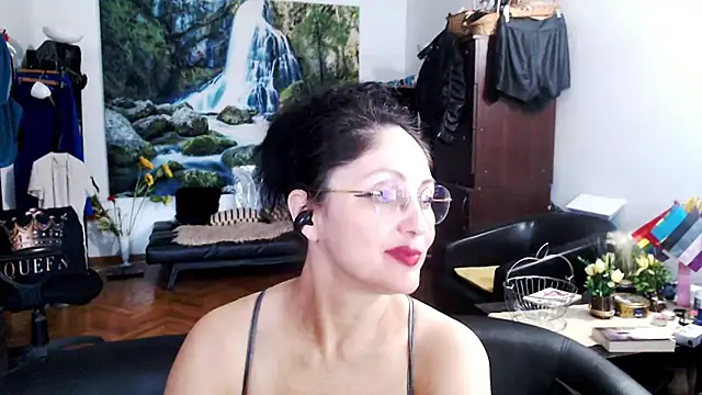 Imperatriza live cam on StripChat