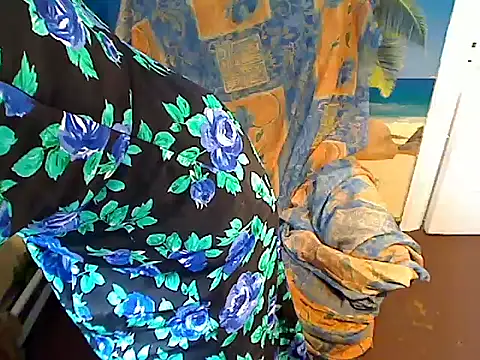 Bastet12 live cam on StripChat