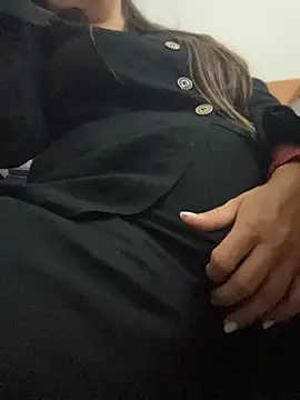 brunettemilf01