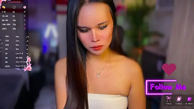 _lolalch live cam on StripChat