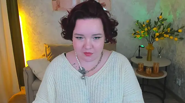 IvoryeFlame live cam on StripChat