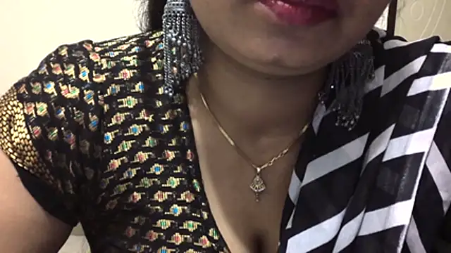 Sexy_Monalisa19 webcam
