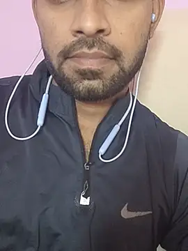 melodyk live cam on StripChat