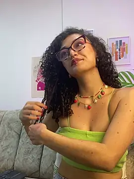 CurlyMeryJane