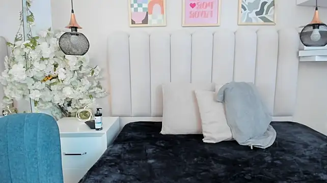 Megan__Hart_