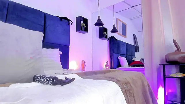 april_jones05 webcam