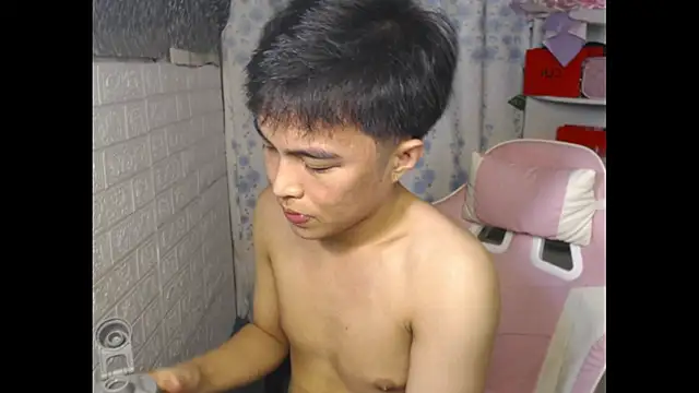 _peachyboyyy