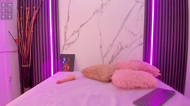 petite_phoenix