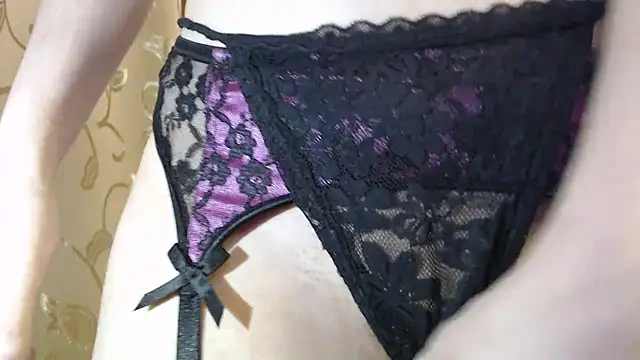 Hot_Iris