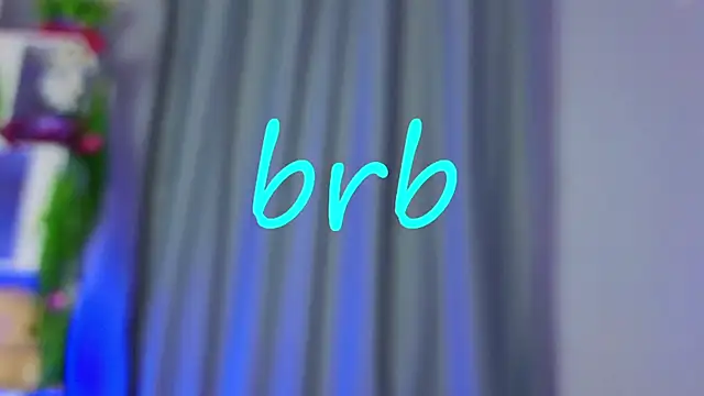 LunaBruoks live cam preview