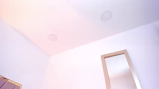 SeleneLujann live cam preview