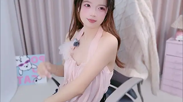 TangTang-1 live cam on StripChat