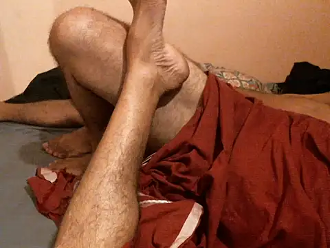 indianbull2023 live cam on StripChat