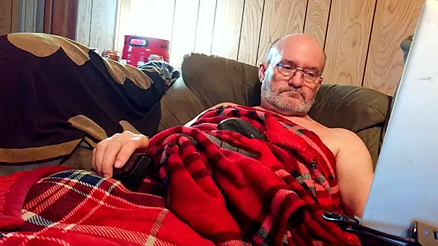 snickers1 (M grandpa) - to jerk off