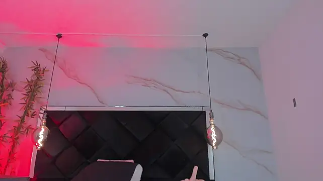 AngelaaCute_