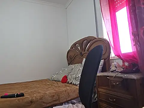 Julie_Boronat26 live cam preview