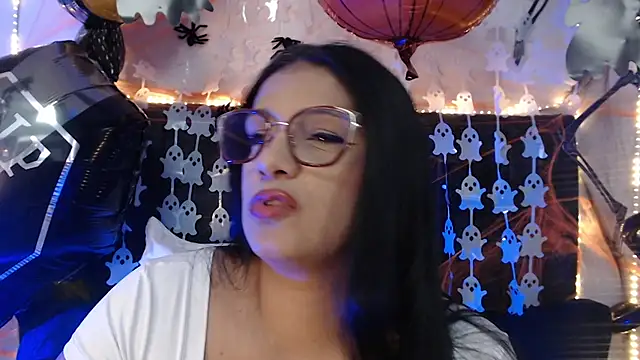 Nicol_Love0 live cam preview
