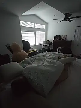 bigGirth4u live sex cam